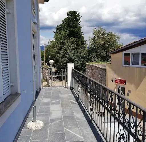 Ajda - Orange Apartamento *